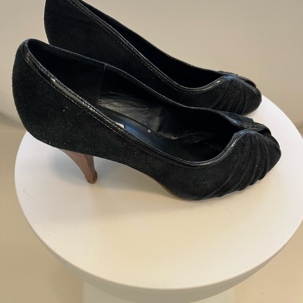 Steve Madden Black Suede Heels